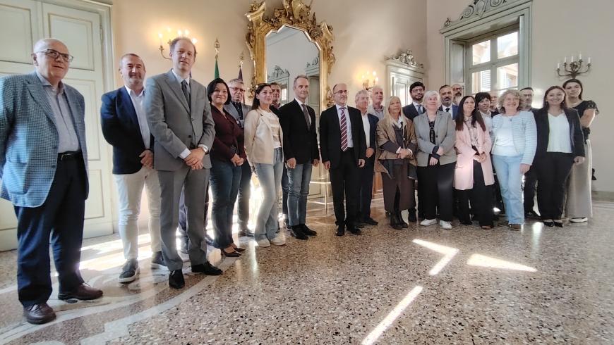 Partecipanti conferenza stampa 13.10.26 Prefettura di Novara